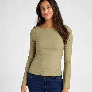 Weekend Los Angeles Arabella Rib Top in Bonsai size medium